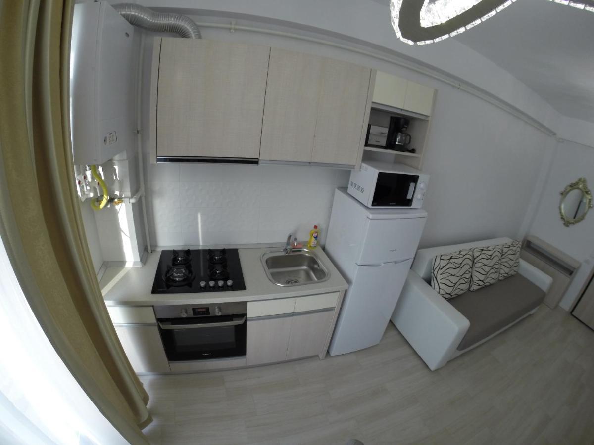 911 Cazare Mamaia Exterior photo